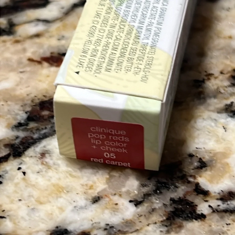 ♣️🌙Clinique Red Carpet Lip Color + Cheek